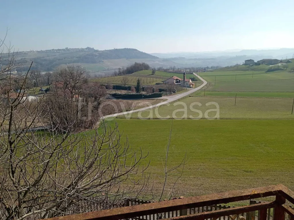 Terrass - Cascina with Open Views in Narzole, Moriglione
