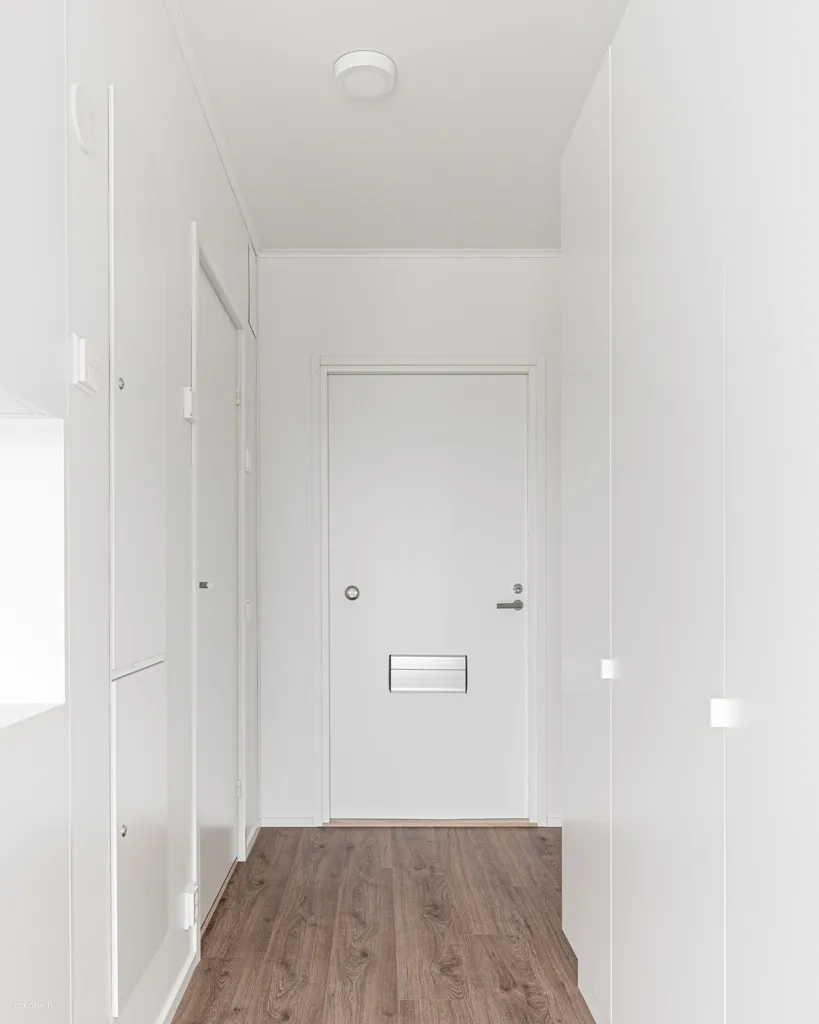 Entrée - Modern Flat with Balcony in Vantaa
