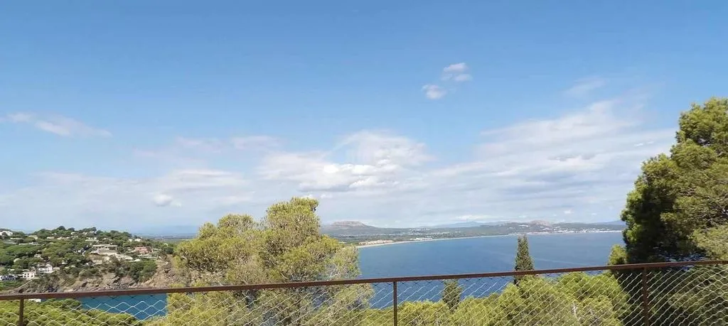 Terrass - Luxury Villa with Sea Views in Begur