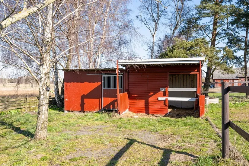 Välivaade - Classical U-Form Villa with Horse Stable in Hanöbukten