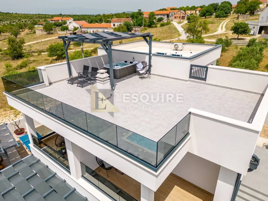 Õhuvaade - Luxury Villa with Pool in Tinj, Benkovac
