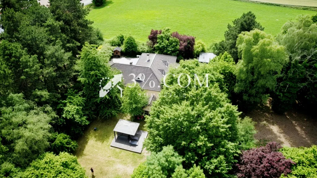 Aerial - Detached House with Garden in Verquigneul