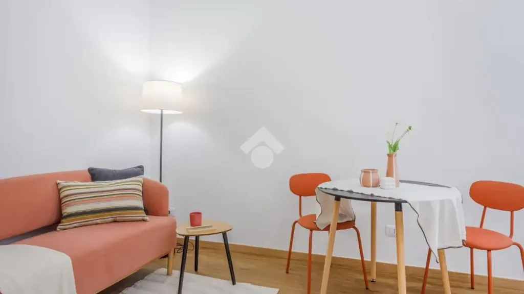 Soggiorno - Rustic Bilocale with Central Location in Reggio Emilia