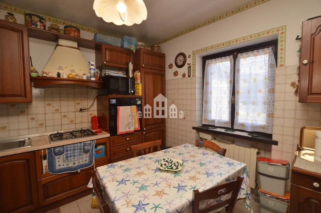 Cocina - Independent House with Garden in Valperga