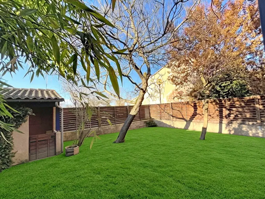 Aed - Four-Bedroom House with Garden in Colomiers