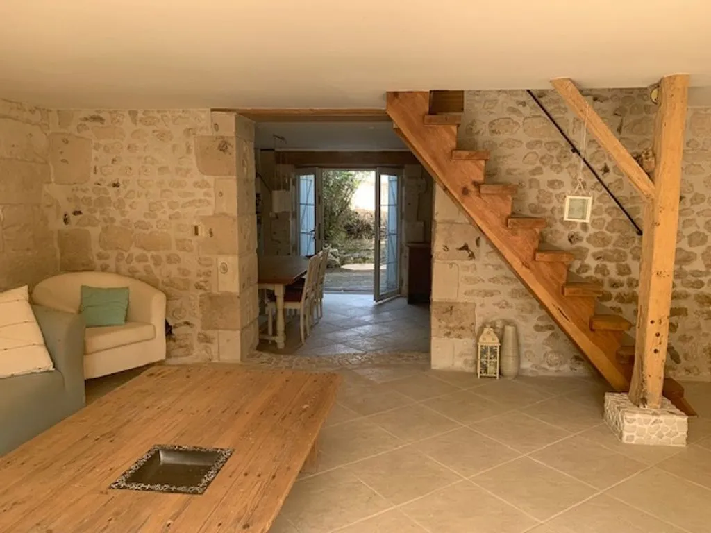 Elutuba - 11 Traditional Stone Houses in Charente Region
