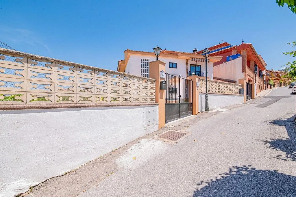 Välivaade - Chalet with Pool and Garden in Cajar