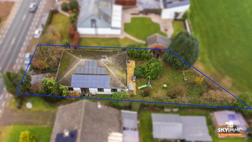 Õhuvaade - Bungalow with Spacious Garden in Juprelle