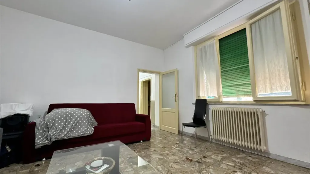 Séjour - Apartment with Terrazzo in Empoli Centre
