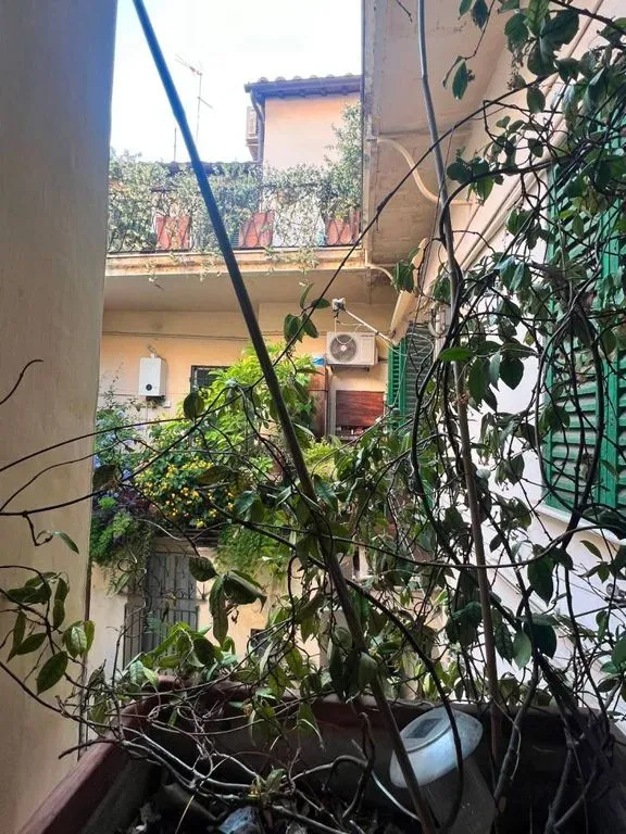 Rõdu - Luxury Flat with Historic Views in Rome