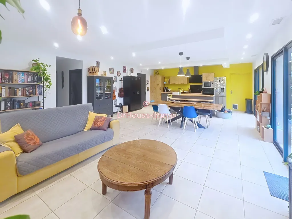 Elutuba - Contemporary House with Pool in Gaillac