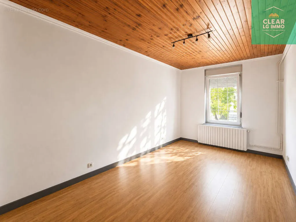 Pièces - Appartement Lumineux en Rez-de-Chaussée près de Mondelange