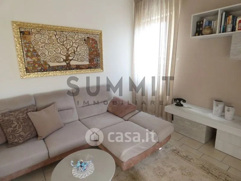 Elutuba - Three-Bedroom Apartment with Terrace in Santorso