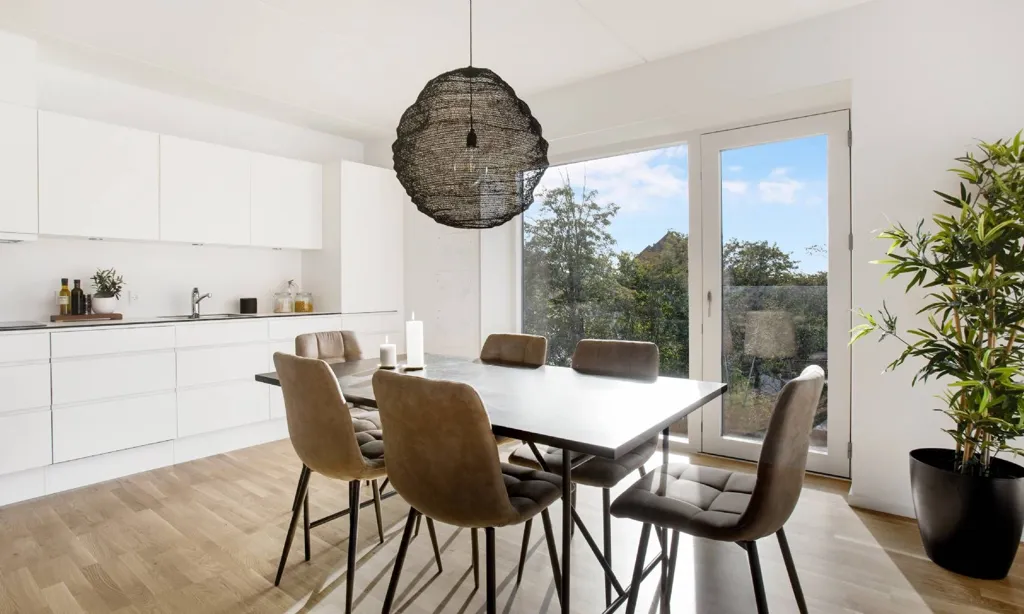 Salle à manger - Modern Apartment with Balcony in Hillerød