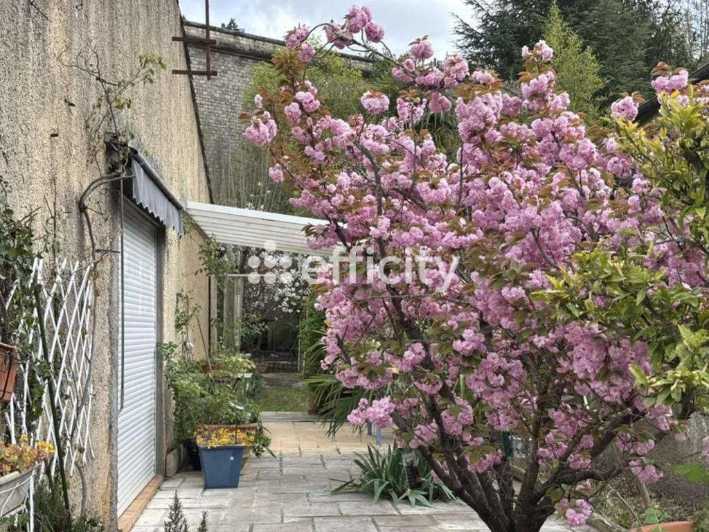 Jardin - Grande Villa avec Piscine à Bédarieux