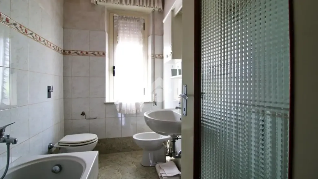 Vannitoad - Villa with Two Units in Garlasco