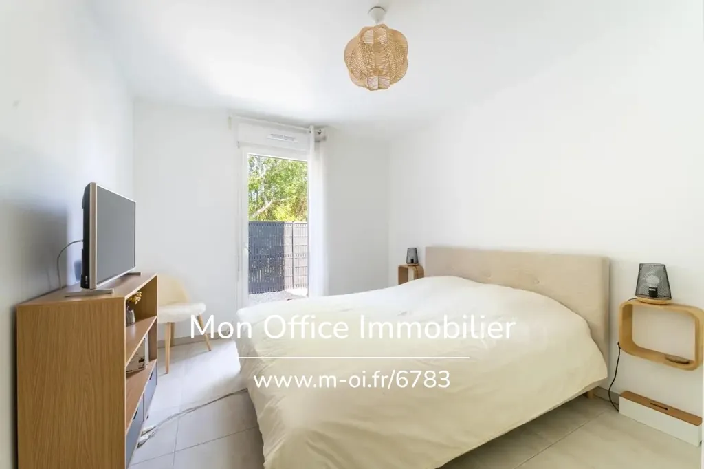 Magamistoad - Modern Apartment with Terrace in Eguilles