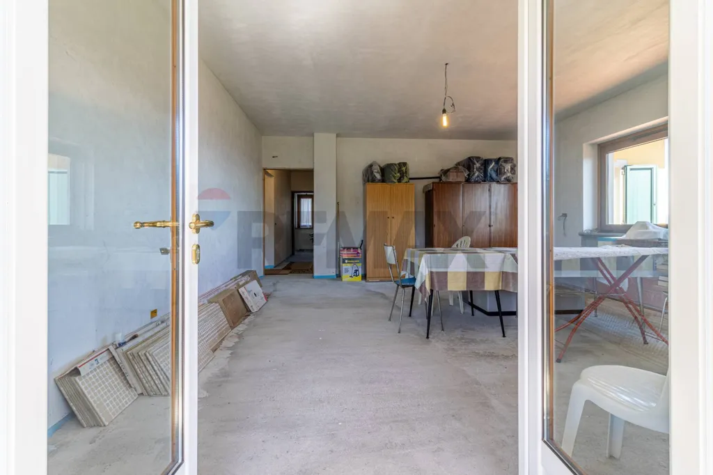 Ingresso - Villa indipendente con parco privato a Magnano