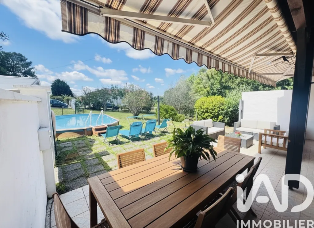 Piscine - Maison avec Piscine et Jardin à Saint-André-de-Seignanx