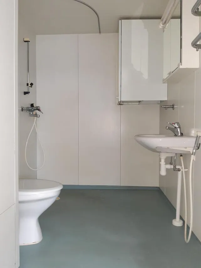 Vannitoad - One-Bedroom Apartment with Balcony in Vaasa Centre