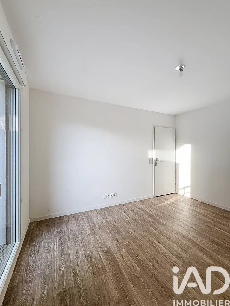 Toad - Modern Apartment with Balcony in Montévrain