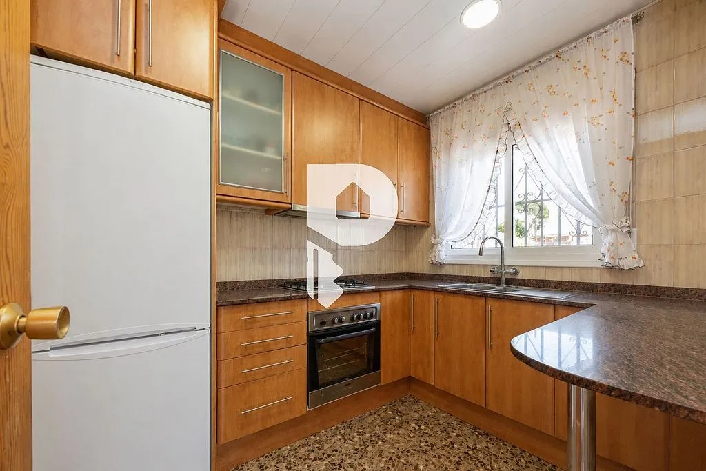 Kitchen - Chalet with Pool and Terrace in Corbera de Llobregat