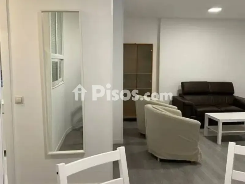 Séjour - Reformed Flat with Metro Access in Opañel