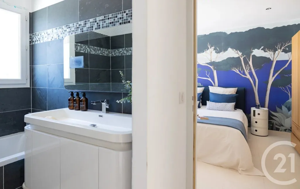 Bagni - Contemporary Villa with Pool in Roquefort-les-Pins