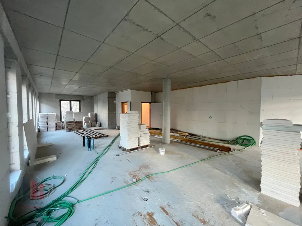Stanze - Modern Office Space in Central Hamme