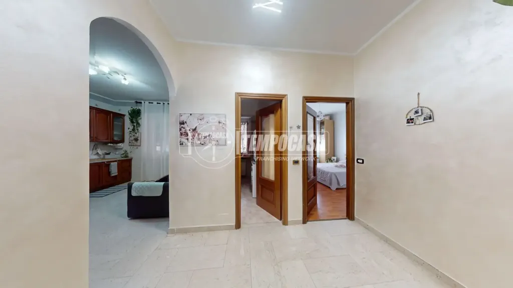 hallway_entrance