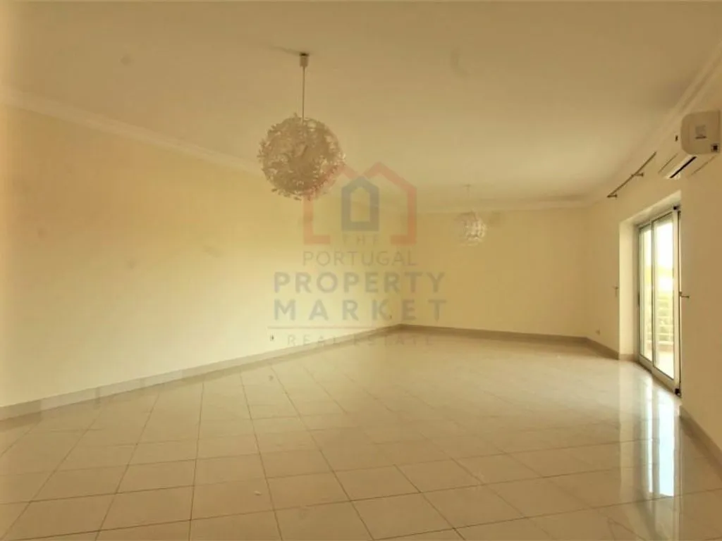 Séjour - Luxury Apartment with Balcony in Vilamoura