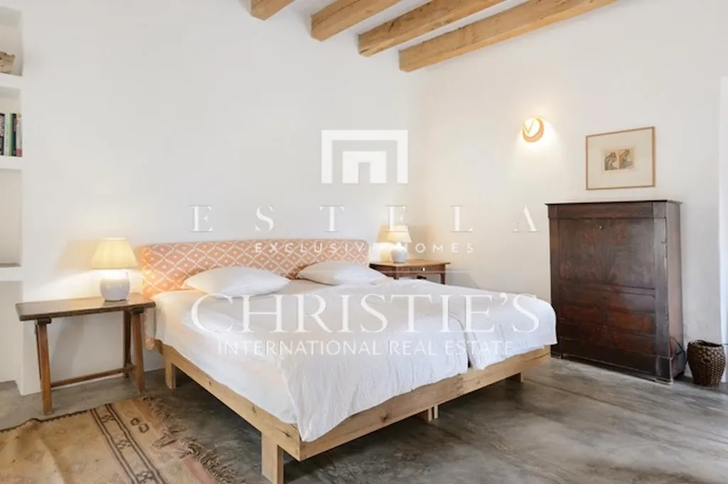 Magamistoad - Restored Finca with Pool in San Antonio