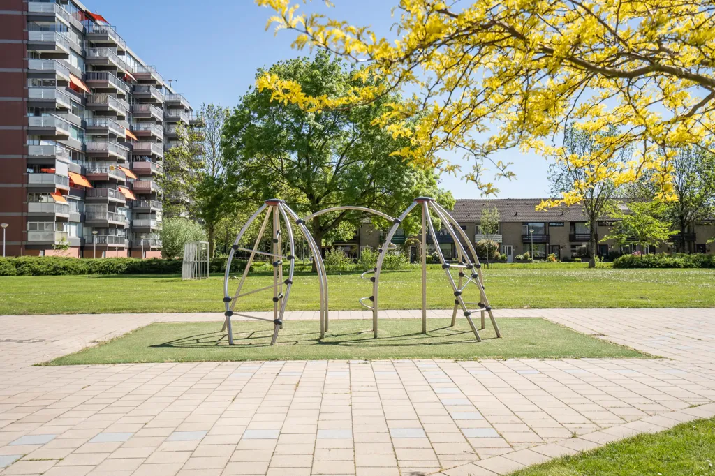 Aed - Apartment with Balcony and Views in Papendrecht
