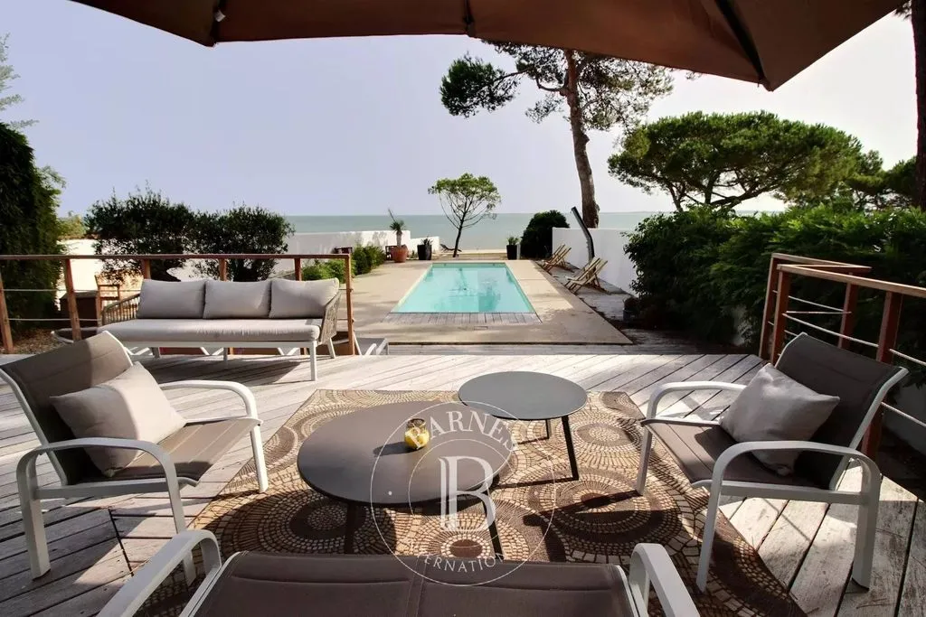 Bassein - Luxury House with Sea View in La Flotte