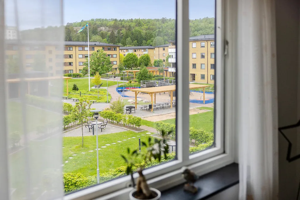 Balcon - Modern Flat with Balcony in Mölndal