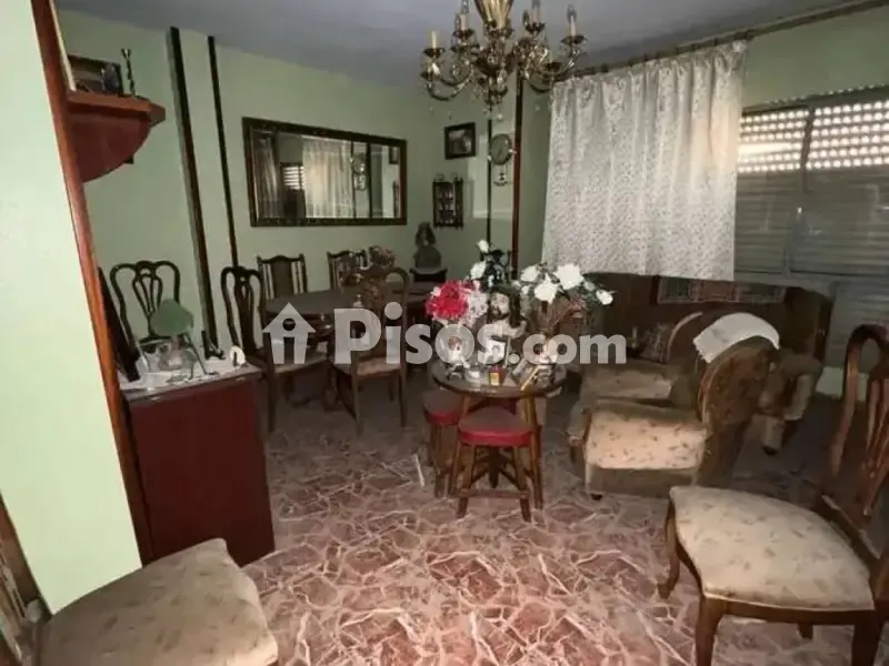 Söögituba - Flat with Patio in Bailén Centre