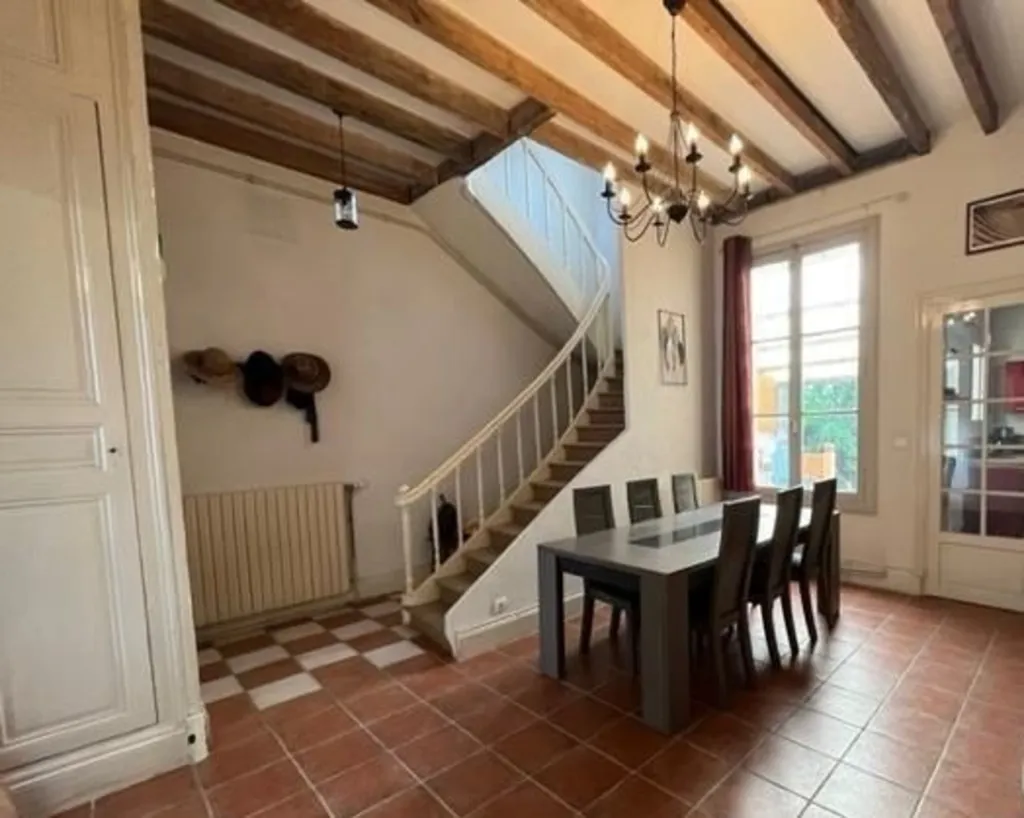 Söögituba - Character Town House with Garden in Châtellerault Centre