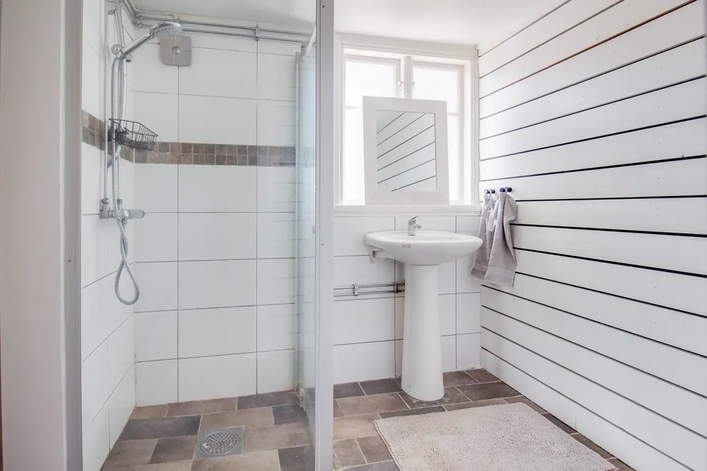 Bagni - 1930s Villa with Pool in Sommen, Jönköping