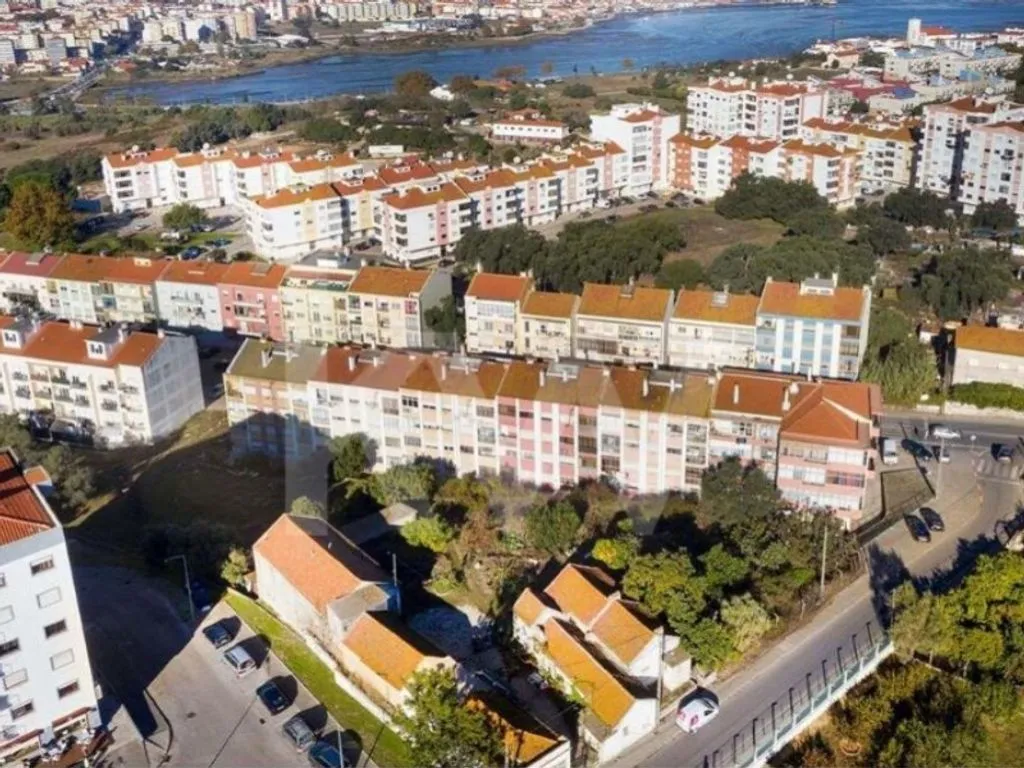 Õhuvaade - Urban Land with Development Potential in Seixal