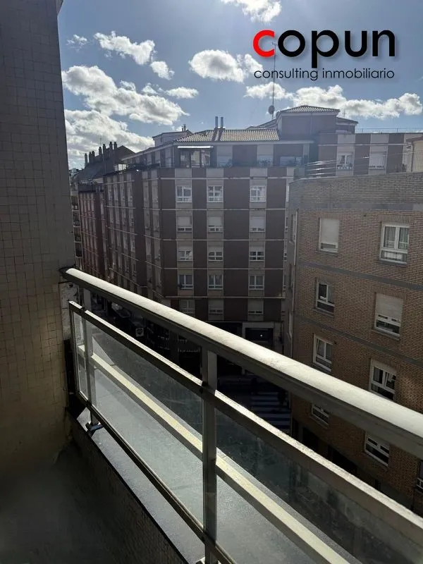 Balcony - Apartment with Terrace in Oviedo Centre