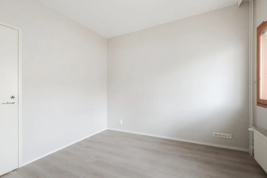 Pièces - Two-Room Flat with Sauna in Myyrmäki