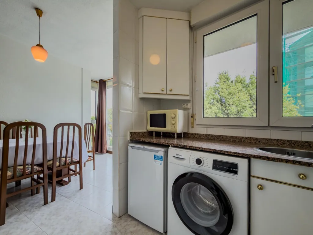 Cuisine - Apartment with Sea View in Somo, Cantabria