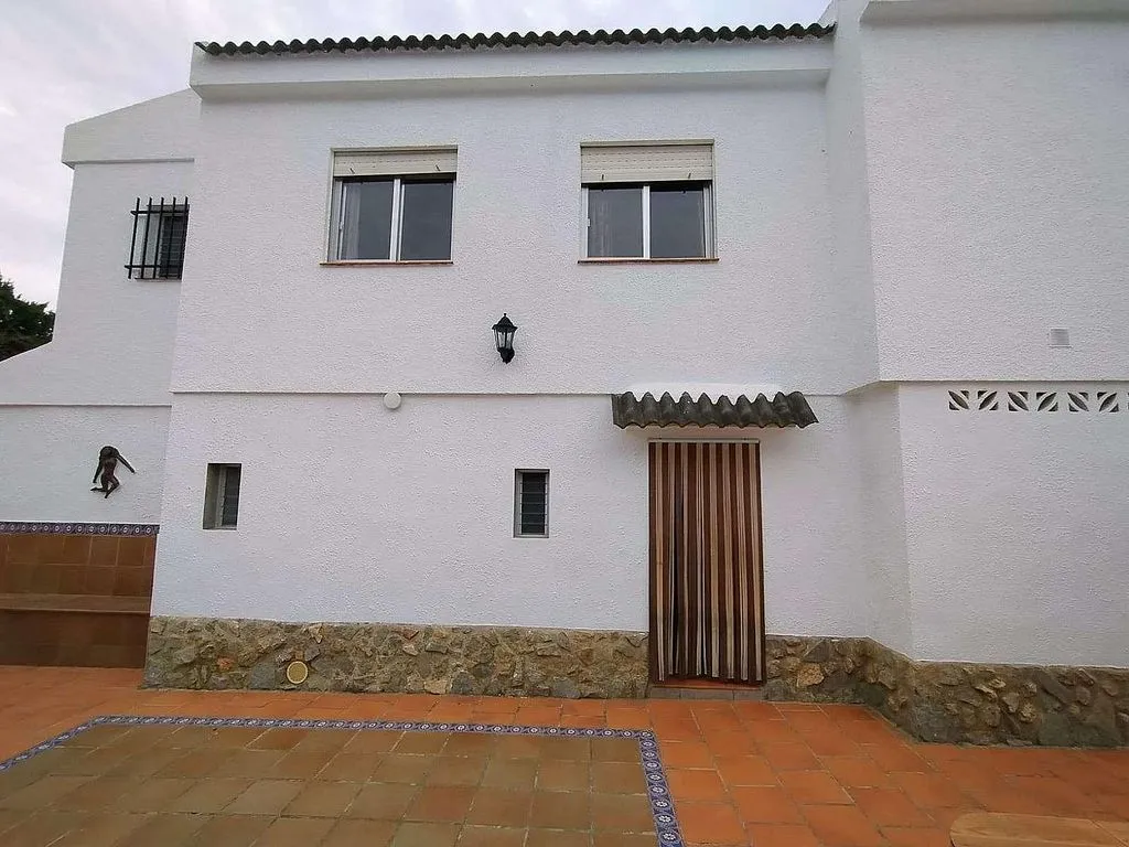 Extérieur - Chalet with Pool and Terrace in Turís