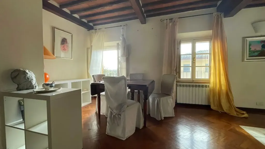 Appartement 6 pièces à IT