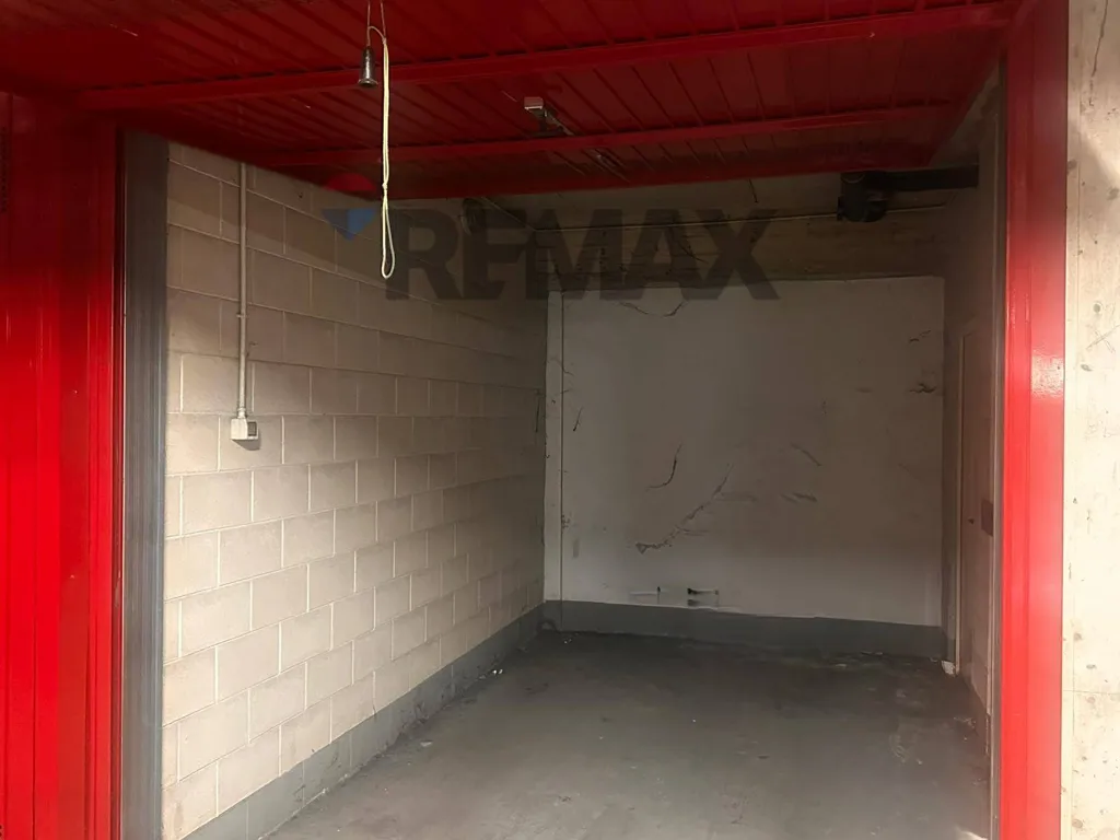 Garaaž - Central Garage in Bergamo