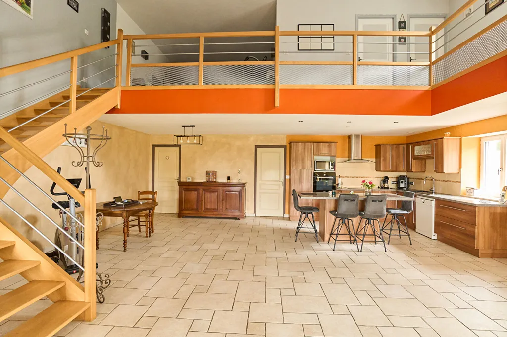 Söögituba - Renovated Barn with Garden in Sainte-Eanne