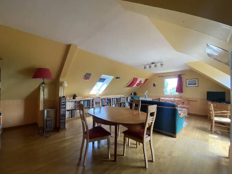 Soggiorno - 3-Bedroom Apartment near Valognes Centre