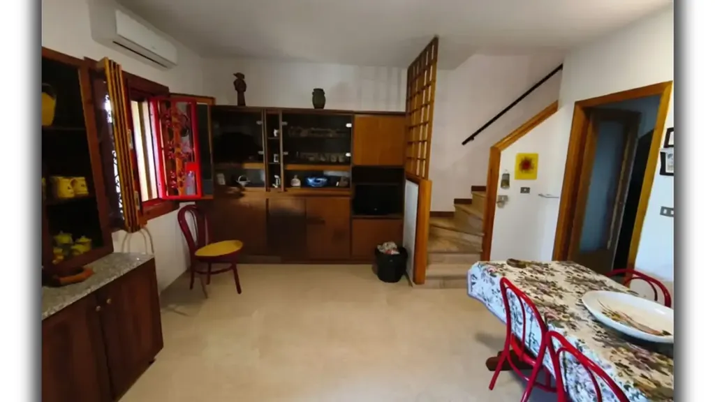 Söögituba - Rustic Villa with Boat Slip in Laghi di Sibari