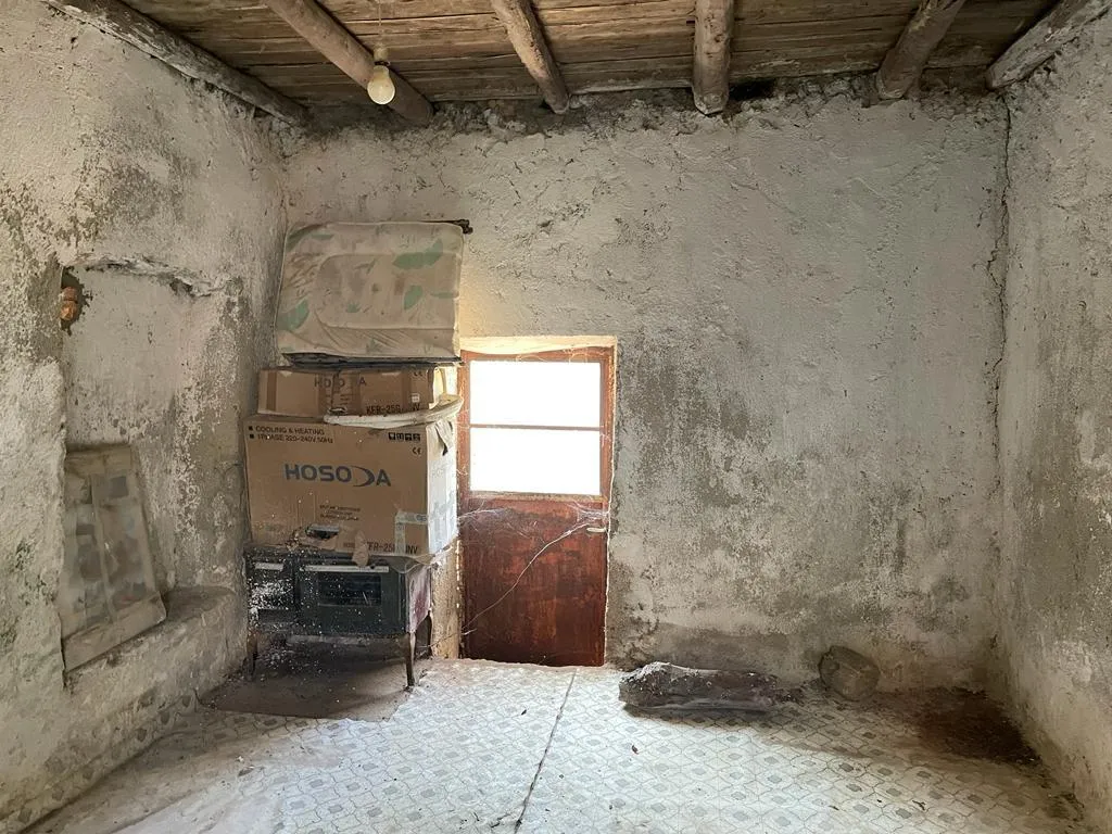 Pièces - Maisonette with Land in Allimatades, Corfu