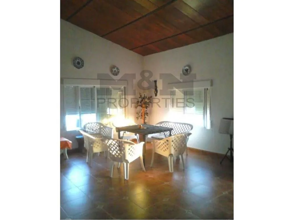 Salle à manger - Rustic Chalet with Pool in Almendralejo